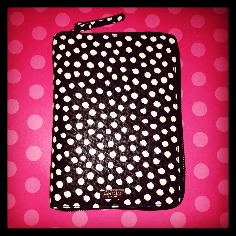 Kate Spade saffiano agenda/planner like new